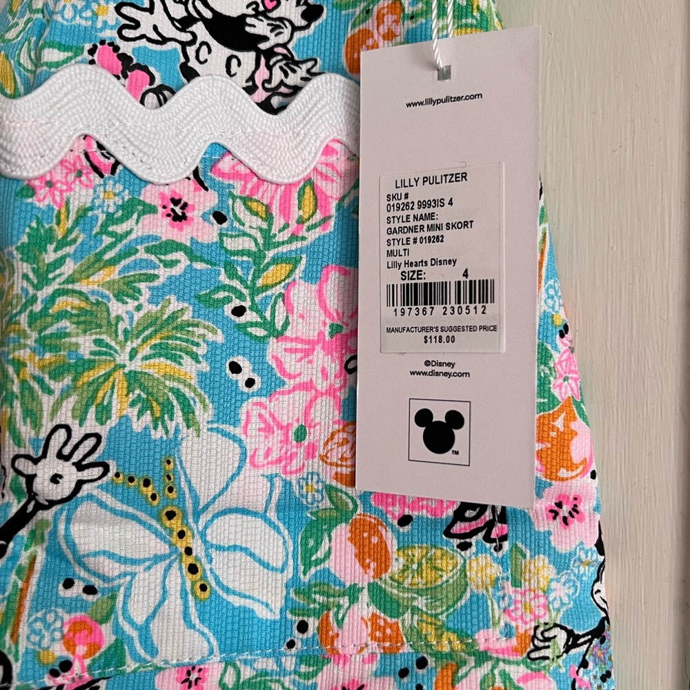 NWT LILLY PULITZER Lilly Hearts Disney Gardner Mini
Skort 4 - Picture 3 of 4
